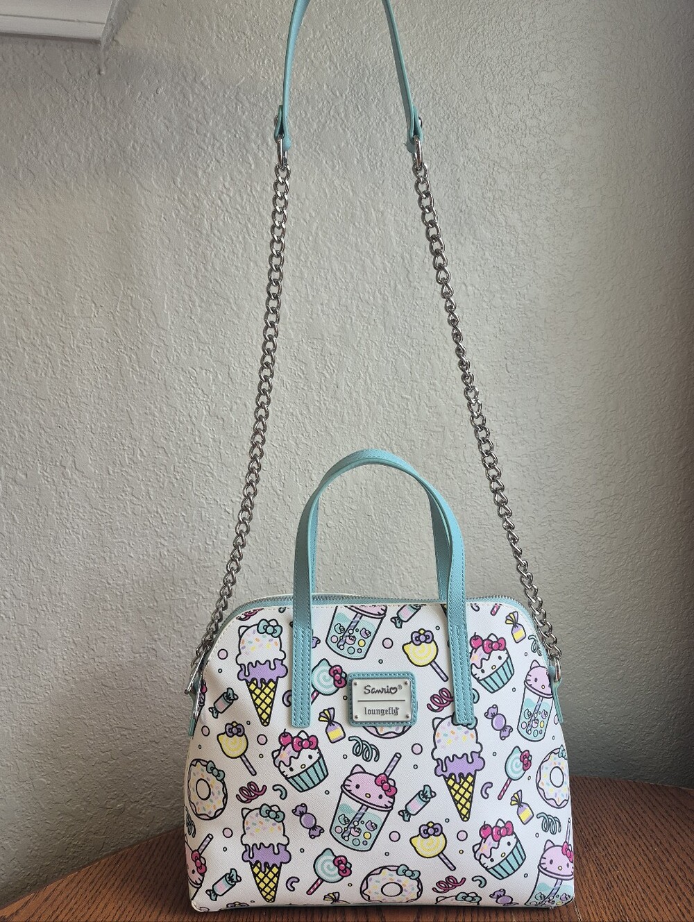 Loungefly Hello Kitty Shoulder/Crossbody Purse - Picture 4 of 9
